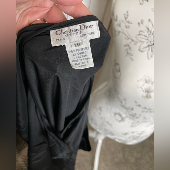 Vintage Christian Dior Chemises Classic Black Short Sleeve Silky Size 10 Medium - Picture 3 of 5